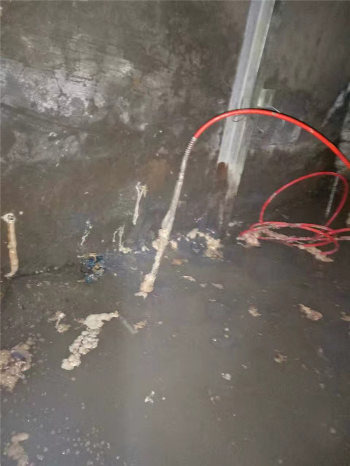 地下室堵漏 地下室堵漏